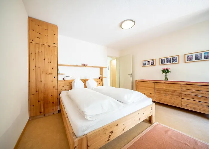 2205 Schoen Eingerichtete Mit Stilvollem Flair Apartman *